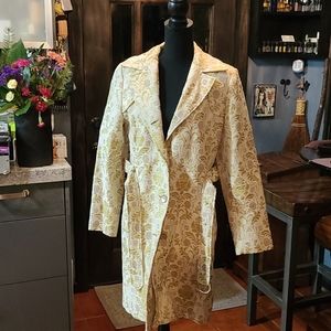 Gallery brand Vintage button closure, buckle knee length jacket coat size medium